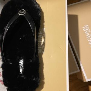 SALE SALE MICHAEL KORS JET SET SANDALS